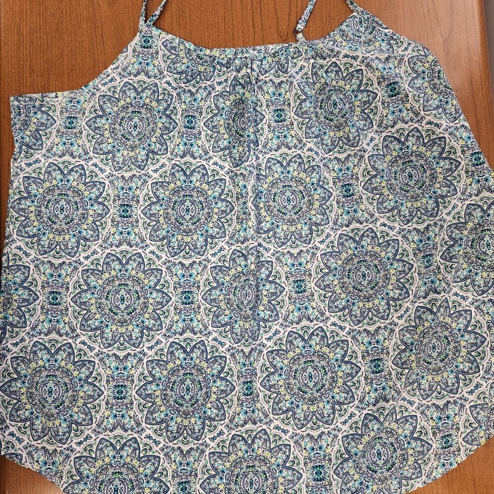 Faded Glory XL (16/18) spaghetti strap tank top. Blue/green patterned rank top